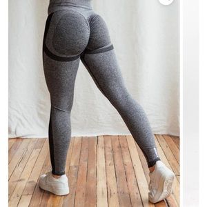 Echt Arise Scrunch Leggings V2 Charcoal. Large.